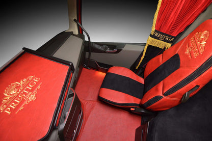 Pokrowce na fotele PRESTIGE-LINE VOLVO FH, FH16, FMX, FM od 2013, FH5 od 2021 fotele lotnicze, 1 pas CZERWONY SABA
